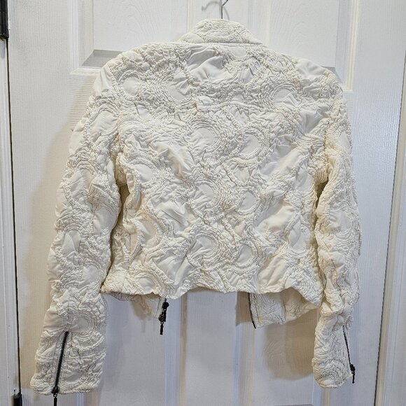 Bebe White Quilted Zip Jacket Size XS - Picture 4 of 4